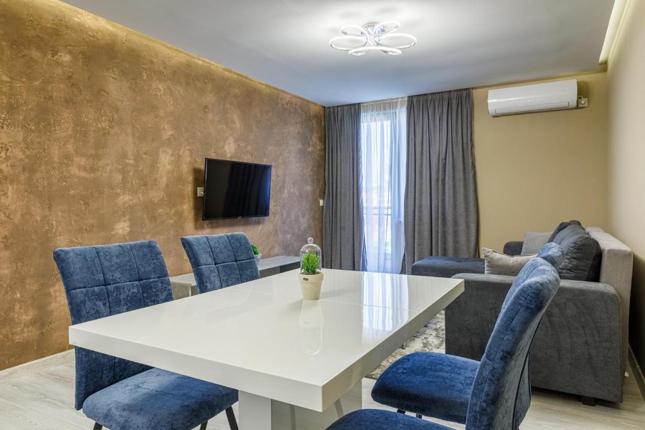 Apartment аква ризорт *